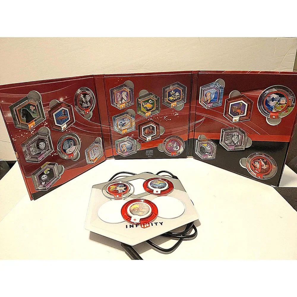 DISNEY INFINITY 1.0 Power Disc Album 23 Discs Complete Muppets Portal EUC
